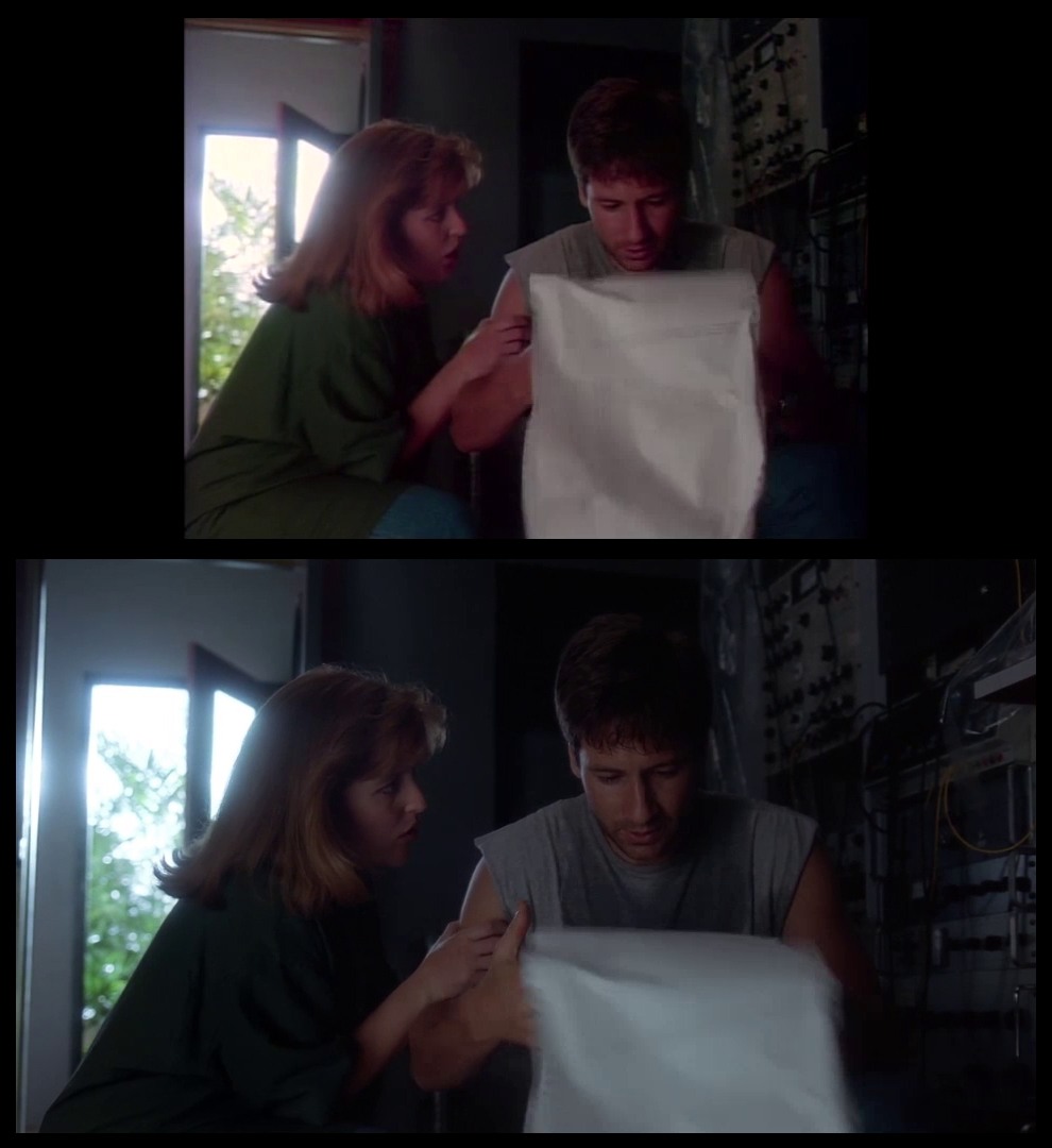 X-Files Blu-ray DVD Comparison 201 2X01 Little Green Men Screencap
