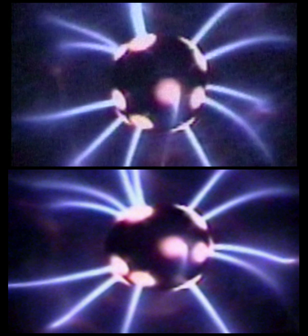 X-Files Blu-ray DVD Comparison 501 5X02 Redux Screencap X-Files Blu-ray DVD Comparison 501 5X02 Redux Screencap