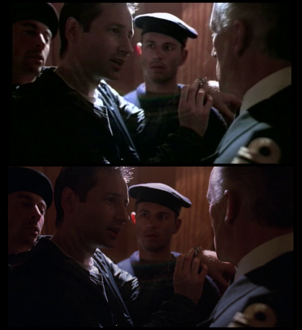 X-Files Blu-ray DVD Comparison 603 6ABX03 Triangle Screencap