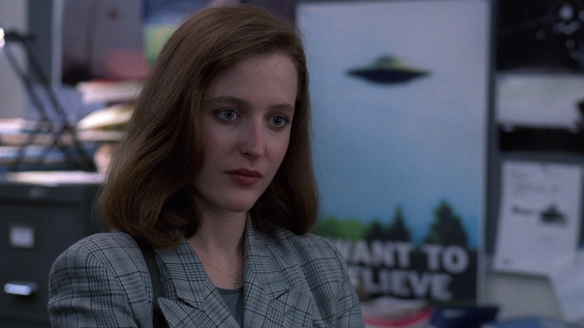 X-Files Blu-ray DVD Comparison Screencap