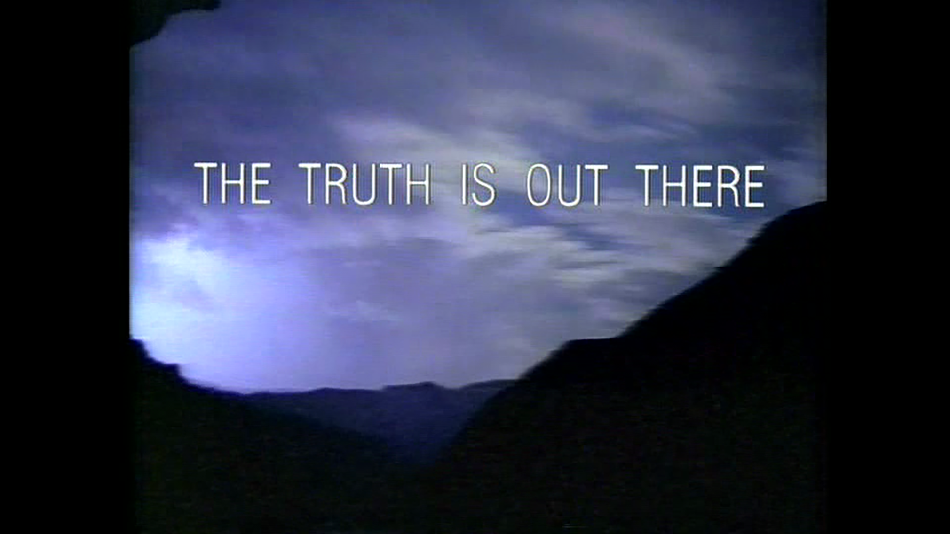 X-Files Blu-ray DVD Comparison Screencap